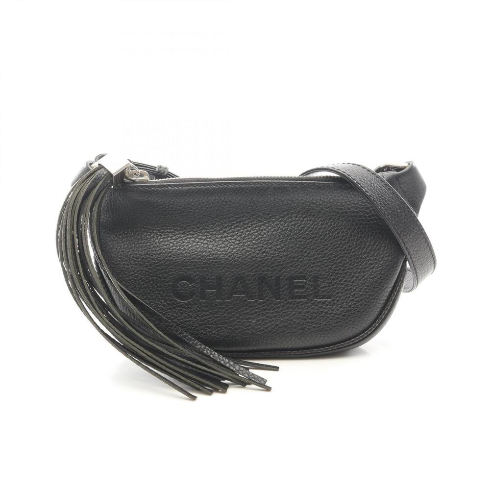 Chanel fringe shoulder bag leather black